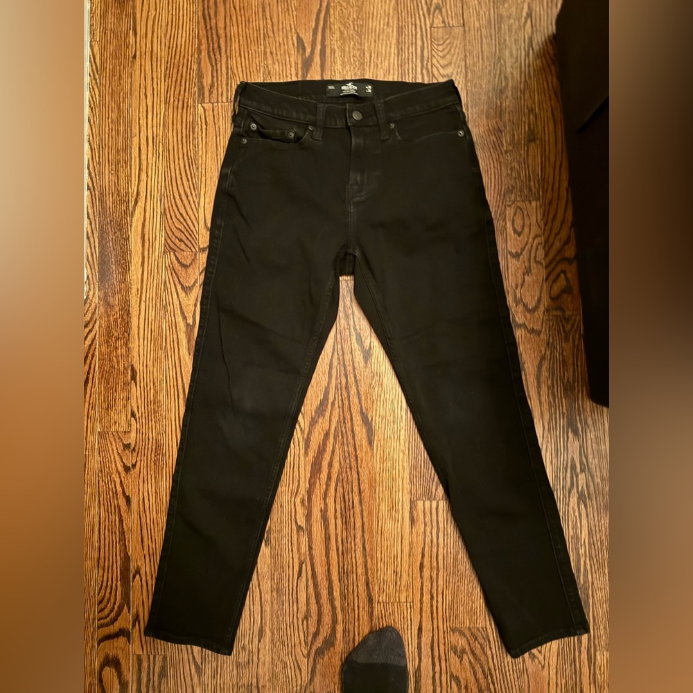 Hollister Athletic Skinny Jeans